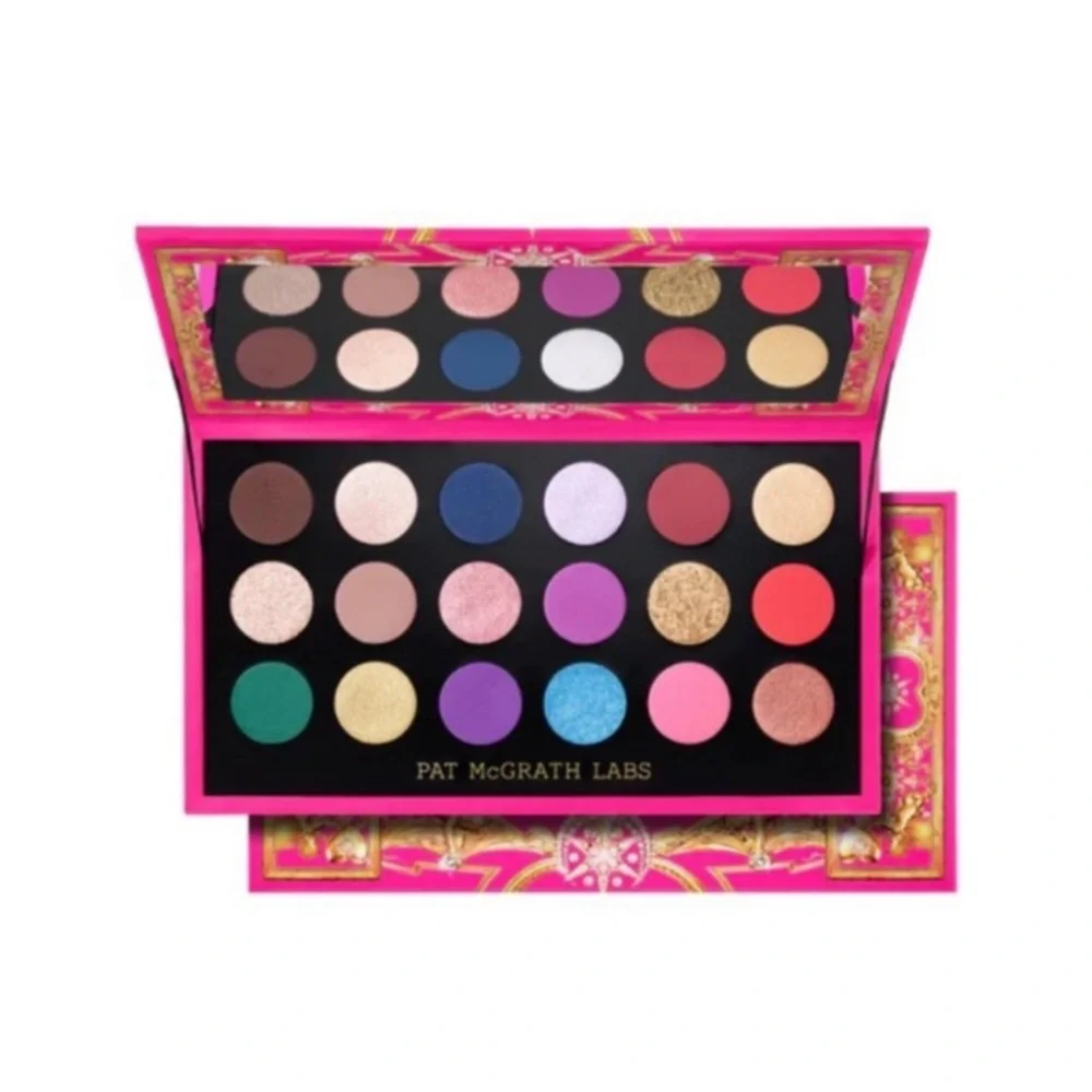 NEW! Pat McGrath MTHRSHP Mega: Celestial Nirvana Eyeshadow Palette - Picture 5 of 10